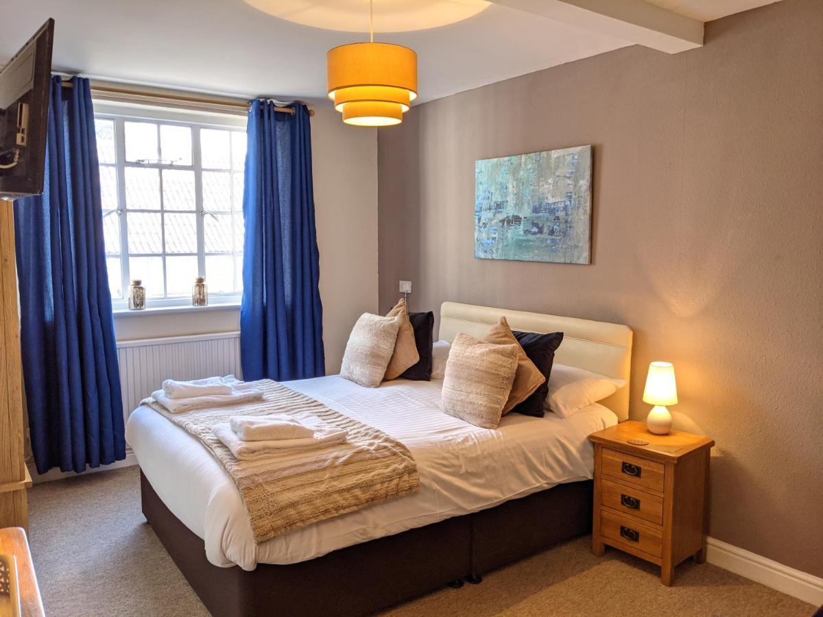 Sparkford Hotel 3*